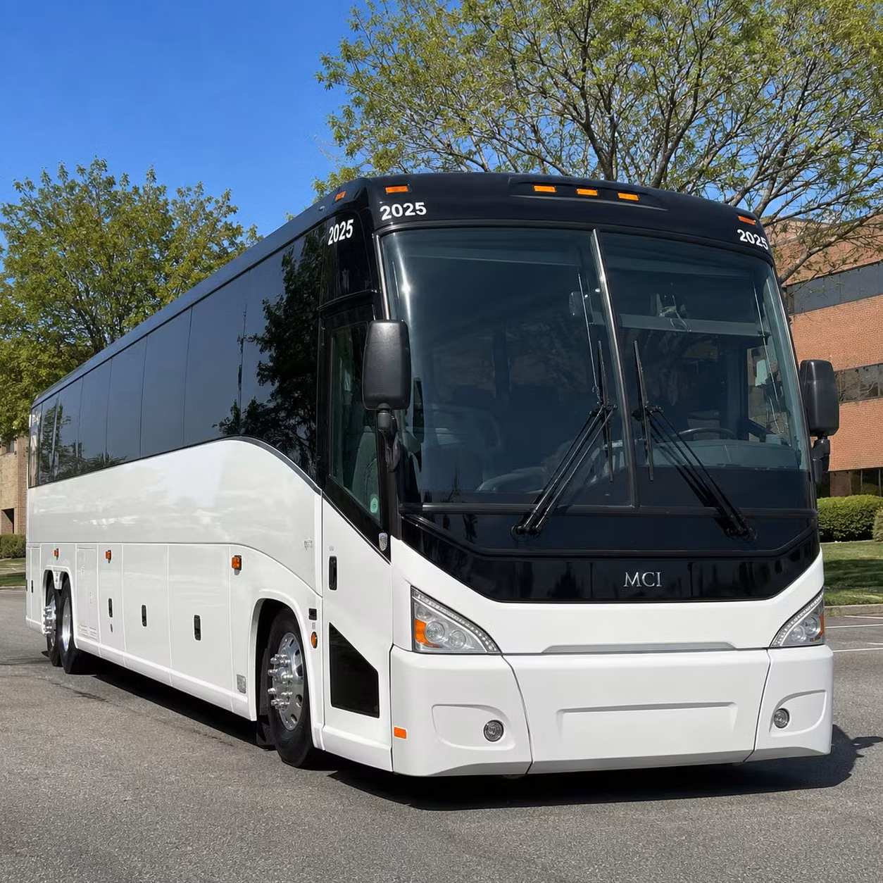 charter bus transportation for kirkland city government agencies and municipal operations