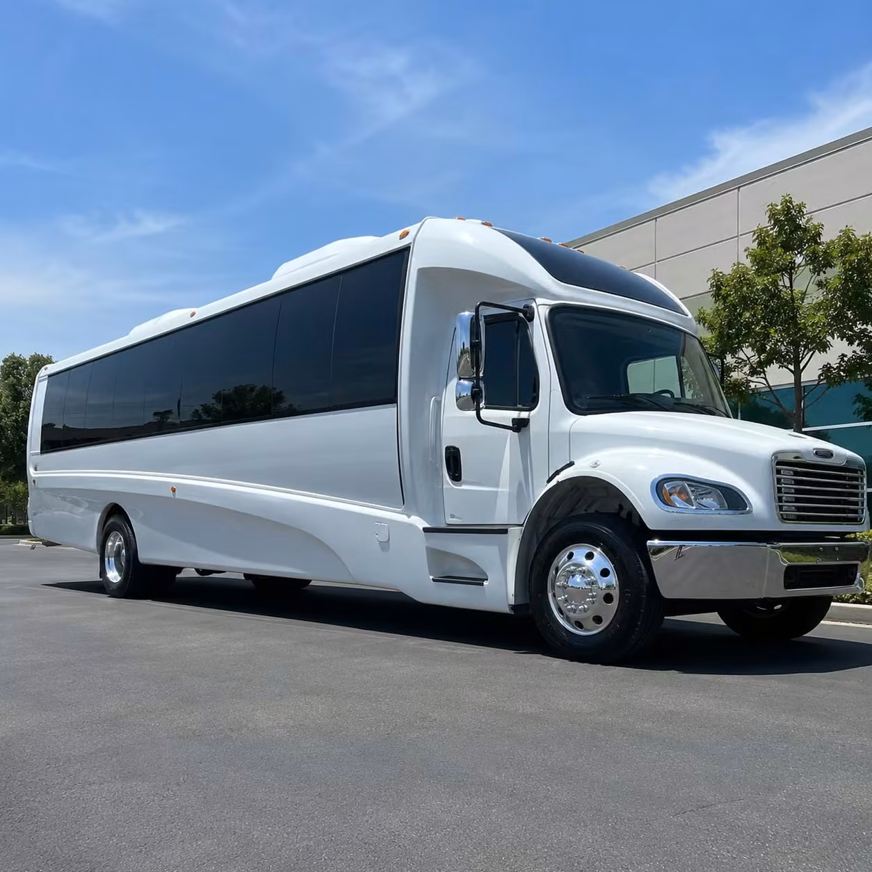 minibus rentals for smaller kirkland prom groups
